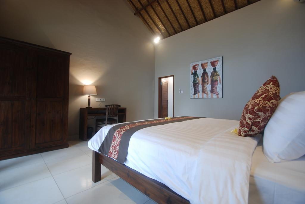 Villa In Central Seminyak *