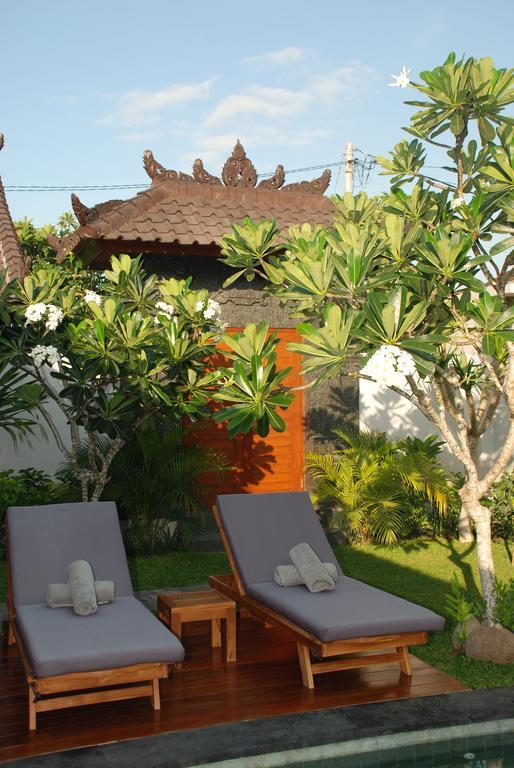In * Seminyak (Bali)