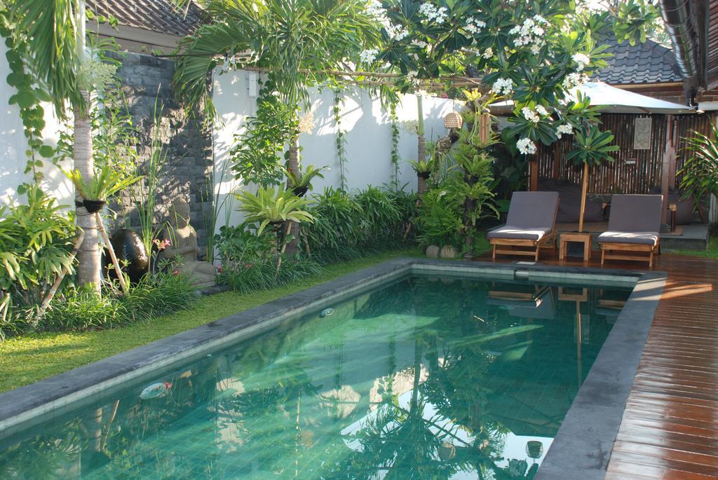 Villa In Seminyak (Bali)