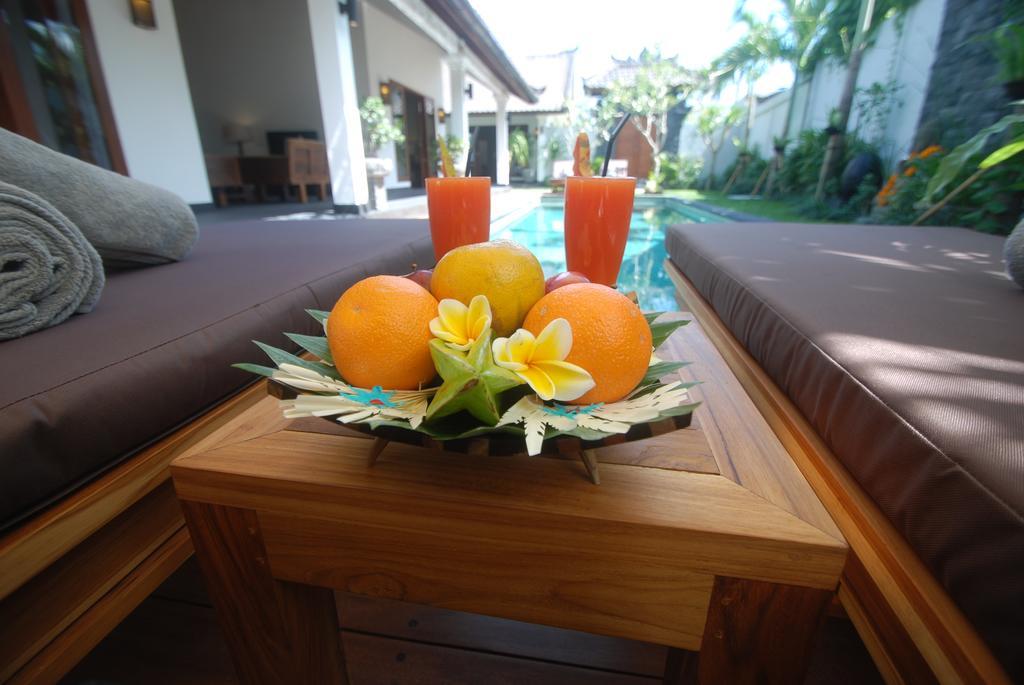 In Seminyak (Bali)