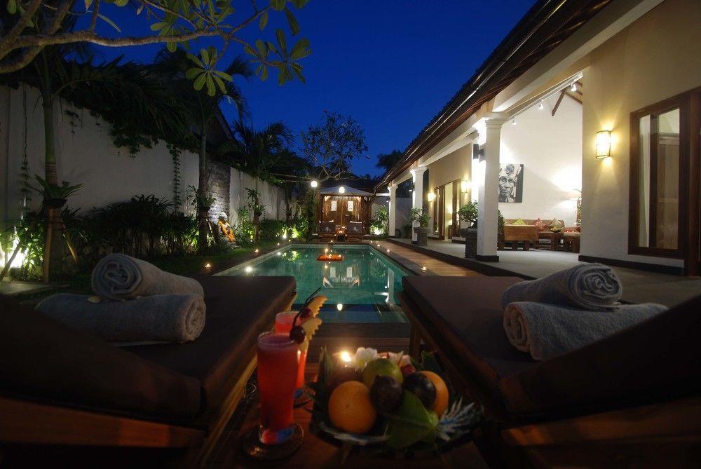 Villa In Seminyak (Bali)